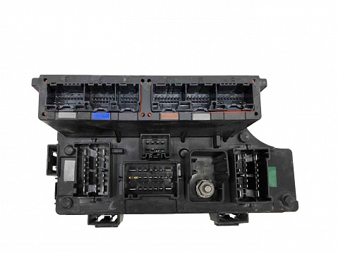 Chrysler Sebring 2007-2010  Totally Integrated Power Module (TIPM) Repair