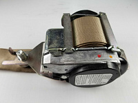 Mercedes SEAT BELT ASSY PRETENSIONER RETRACTOR PART NUMBER A16686028868P19